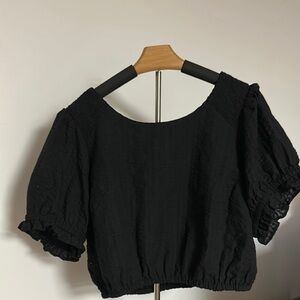 Torrid Black Puff Sleeve Crop Blouse